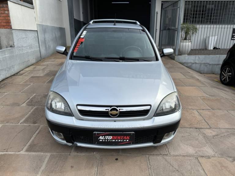 CHEVROLET - MONTANA - 2006/2006 - Prata - R$ 39.999,00
