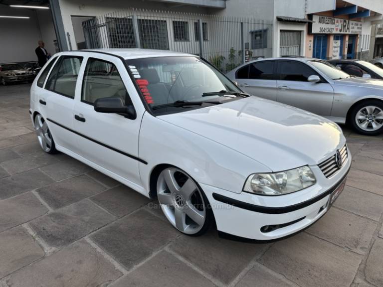 VOLKSWAGEN - GOL - 2001/2001 - Branca - R$ 30.900,00