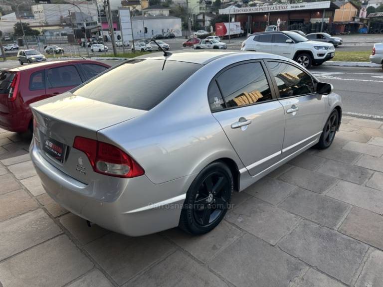 HONDA - CIVIC - 2008/2008 - Prata - R$ 53.900,00