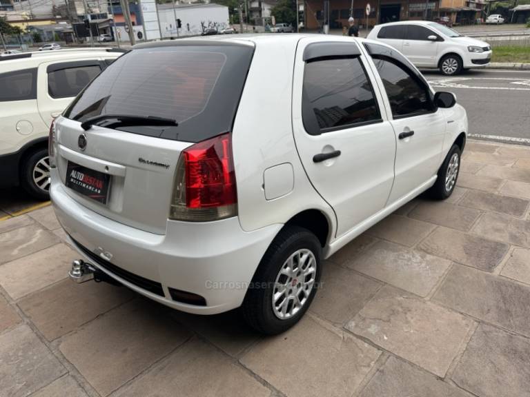 FIAT - PALIO - 2009/2010 - Branca - R$ 26.900,00