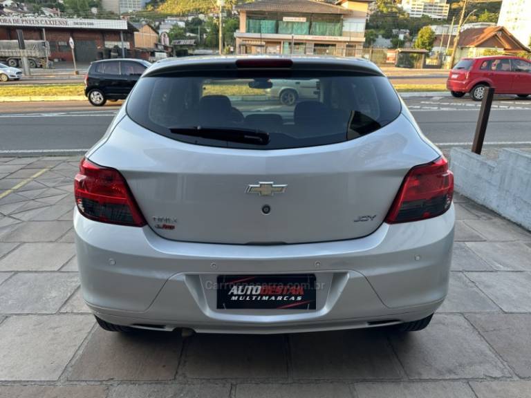CHEVROLET - ONIX - 2019/2019 - Prata - R$ 51.900,00