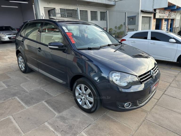 VOLKSWAGEN - POLO - 2012/2012 - Azul - R$ 65.900,00