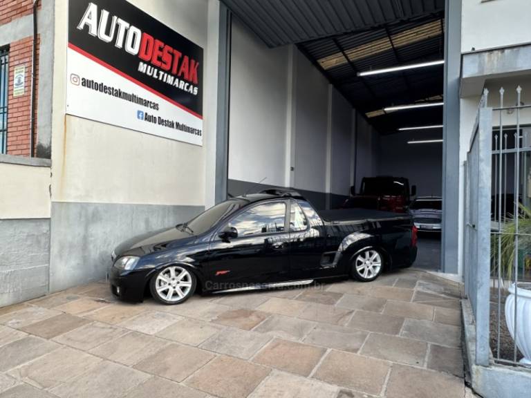 CHEVROLET - MONTANA - 2010/2010 - Preta - R$ 43.900,00