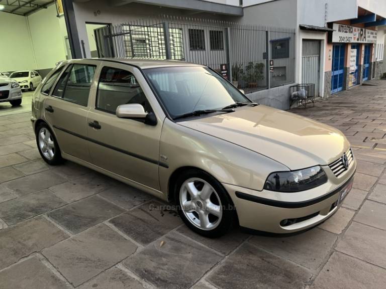 VOLKSWAGEN - GOL - 2000/2000 - Dourada - R$ 36.900,00