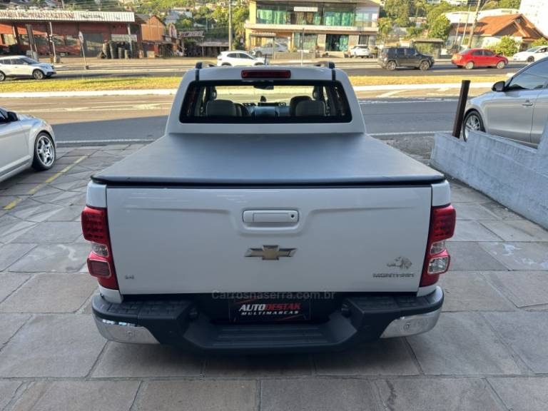 CHEVROLET - S10 - 2014/2014 - Branca - R$ 139.900,00