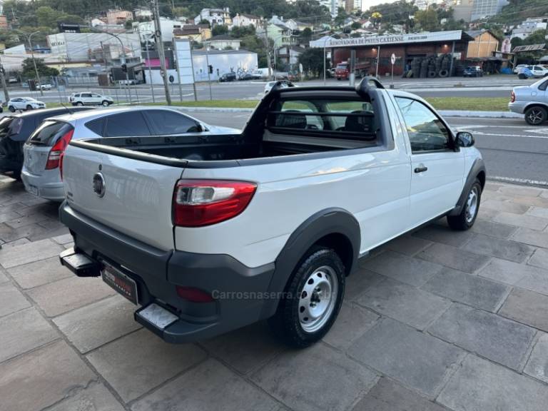 FIAT - STRADA - 2015/2015 - Branca - R$ 44.900,00