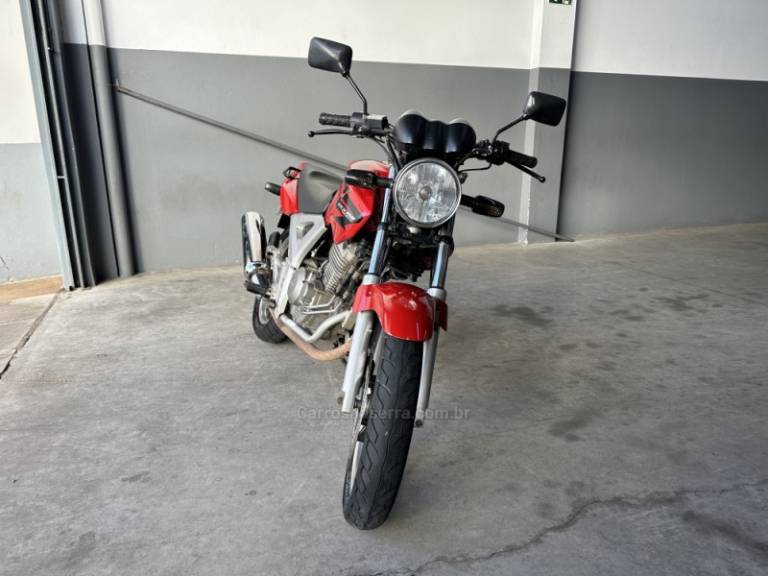HONDA - CB TWISTER - 2008/2008 - Vermelha - R$ 10.999,00