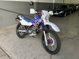 YAMAHA - XTZ - 1997/1997 - Roxa - R$ 15.900,00