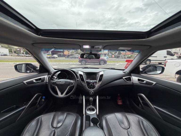 HYUNDAI - VELOSTER - 2013/2013 - Prata - R$ 63.900,00