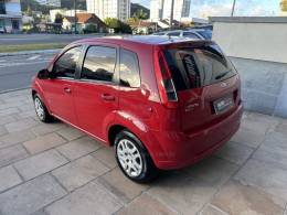FORD - FIESTA - 2014/2014 - Vermelha - R$ 34.900,00