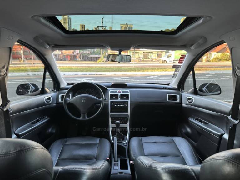 PEUGEOT - 307 - 2010/2010 - Prata - R$ 29.900,00