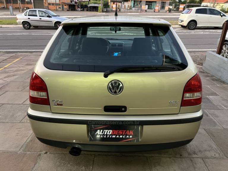 VOLKSWAGEN - GOL - 2000/2000 - Dourada - R$ 36.900,00