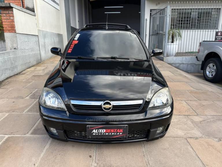 CHEVROLET - MONTANA - 2010/2010 - Preta - R$ 43.900,00