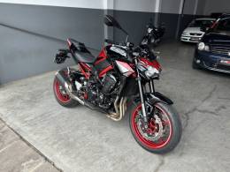 KAWASAKI - Z900 - 2025/2025 - Vermelha - R$ 61.900,00