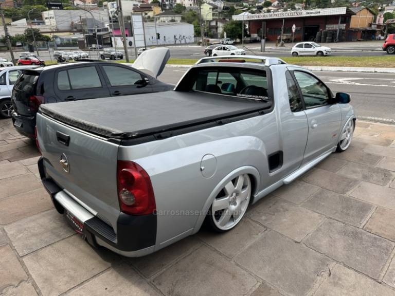 CHEVROLET - MONTANA - 2006/2006 - Prata - R$ 39.999,00