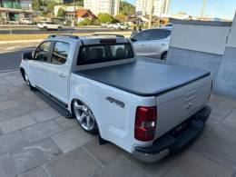 CHEVROLET - S10 - 2014/2014 - Branca - R$ 139.900,00