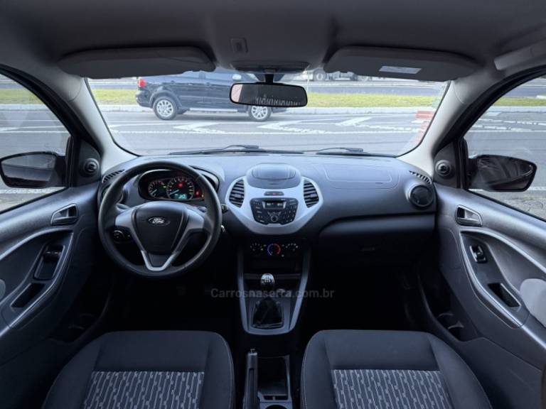 FORD - KA - 2017/2017 - Preta - R$ 41.900,00