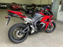 HONDA - CBR 600RR - 2010/2010 - Vermelha - R$ 45.900,00