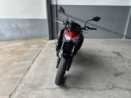 KAWASAKI - Z900 - 2025/2025 - Vermelha - R$ 61.900,00